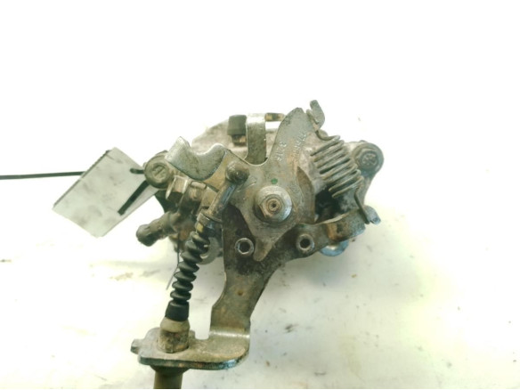 4783002261  PINZA TRA DER TOYOTA AURIS (_E18_)|Desguaces La Cabaña