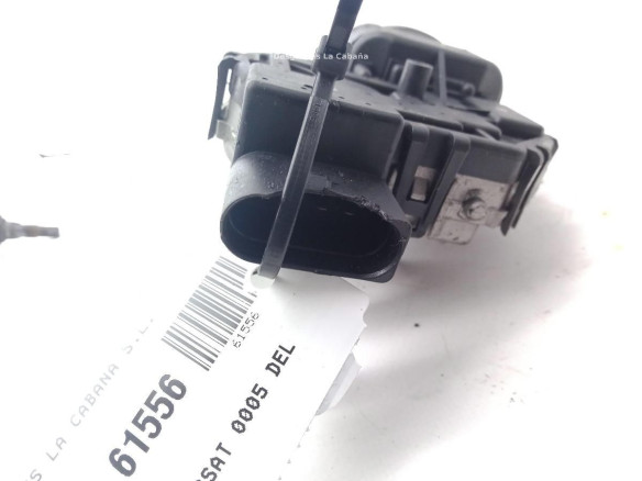 3B1955113D, MOTOR LIMPIAPARABRISAS DEL VW PASSAT (3B3)|Desguaces La Cabaña