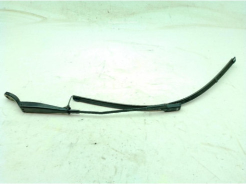 9673291980 BRAZO LIMPIAPARABRISAS DEL IZQ PEUGEOT 2008|Desguaces La Cabaña