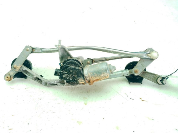 8511002340 MOTOR LIMPIAPARABRISAS DEL TOYOTA AURIS (_E18_)|Desguaces La Cabaña