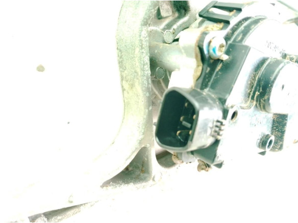 8511002340 MOTOR LIMPIAPARABRISAS DEL TOYOTA AURIS (_E18_)|Desguaces La Cabaña
