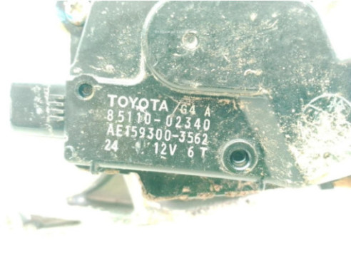 8511002340 MOTOR LIMPIAPARABRISAS DEL TOYOTA AURIS (_E18_)|Desguaces La Cabaña