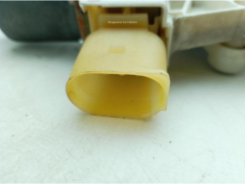 51337138465  ELEVALUNAS PUERTA LAT DEL IZQ BMW 1 (E87)|Desguaces La Cabaña