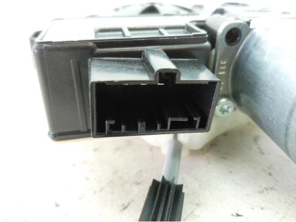 2G6839462C ELEVALUNAS PUERTA LAT TRA DER VW POLO (AW1, BZ1)|Desguaces La Cabaña