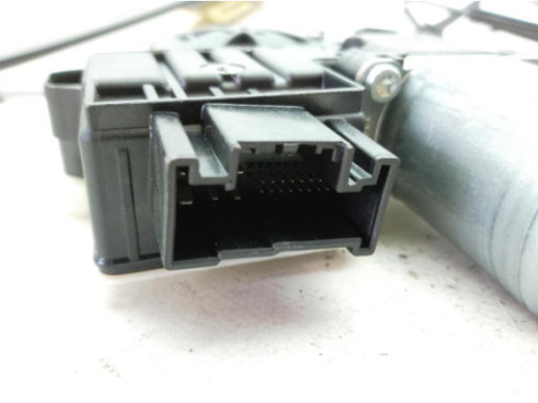 2G4837462 ELEVALUNAS PUERTA LAT DEL DER VW POLO (AW1, BZ1)|Desguaces La Cabaña
