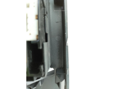 7427202630 MANDO ELEVALUNAS PUERTA LAT TRA IZQ TOYOTA AURIS (_E18_)|Desguaces La Cabaña