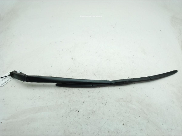 8522102310  BRAZO LIMPIAPARABRISAS DEL IZQ TOYOTA AURIS (_E18_)|Desguaces La Cabaña