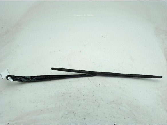 8522102310  BRAZO LIMPIAPARABRISAS DEL IZQ TOYOTA AURIS (_E18_)|Desguaces La Cabaña