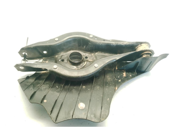 33326884694  BRAZO SUSPENSION TRA DER INF CENTRAL BMW 1 (F20)|Desguaces La Cabaña