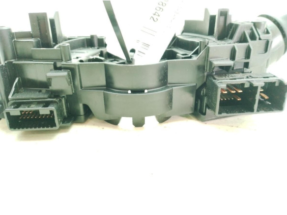 17F852 MANDO COMPLETO TOYOTA AURIS (_E18_)|Desguaces La Cabaña