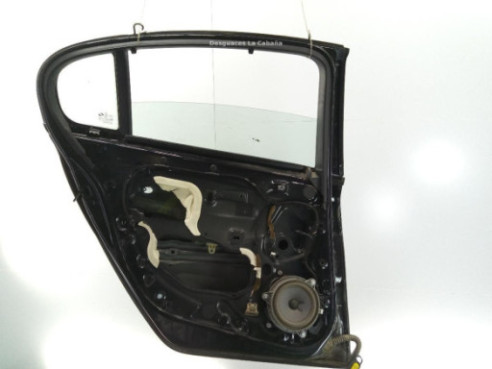 821015836R  PUERTA LAT TRA IZQ RENAULT LATITUDE (L70_)|Desguaces La Cabaña