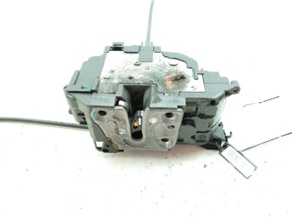 8200028430  CERRADURA PUERTA LAT TRA IZQ RENAULT MEGANE III Fastback (BZ0_)|Desguaces La Cabaña