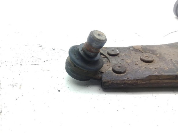 BRAZO SUSPENSION DEL DER INF FORD FOCUS II (DA_, HCP)|Desguaces La Cabaña
