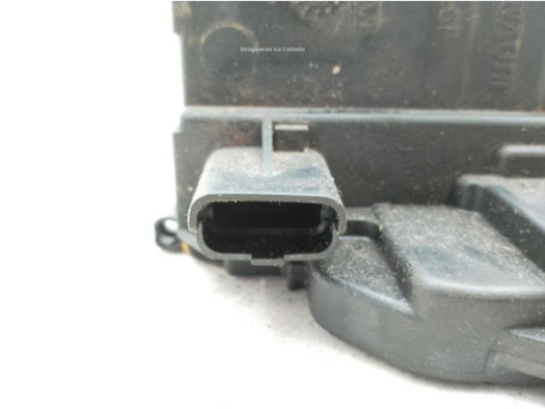8200027779  CERRADURA PUERTA LAT DEL DER RENAULT MEGANE III Fastback (BZ0_)|Desguaces La Cabaña