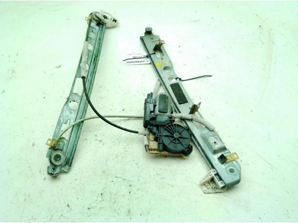 400790F ELEVALUNAS PUERTA LAT DEL IZQ RENAULT MEGANE II (BM0/1_, CM0/1_)|Desguaces La Cabaña