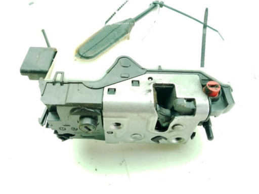 PARAGOLPES TRA PEUGEOT 208|Desguaces La Cabaña