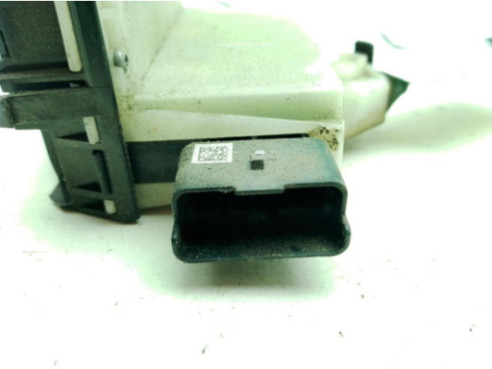 9812501180 CERRADURA PUERTA LAT TRA DER PEUGEOT 208|Desguaces La Cabaña