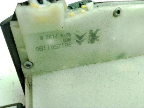 9812501180 CERRADURA PUERTA LAT TRA DER PEUGEOT 208|Desguaces La Cabaña