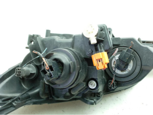 FARO DERECHO MAZDA 3 (BK)|Desguaces La Cabaña