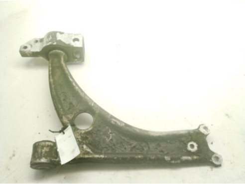 BRAZO SUSPENSION DEL IZQ INF VW PASSAT (3C2)|Desguaces La Cabaña
