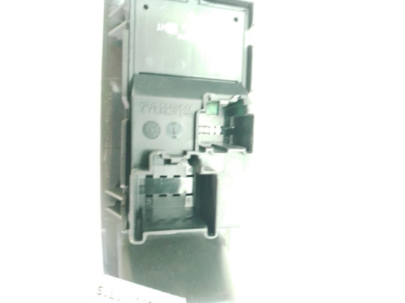 95393864600R MANDO ELEVALUNAS PUERTA LAT DEL DER OPEL MOKKA / MOKKA X (J13)|Desguaces La Cabaña