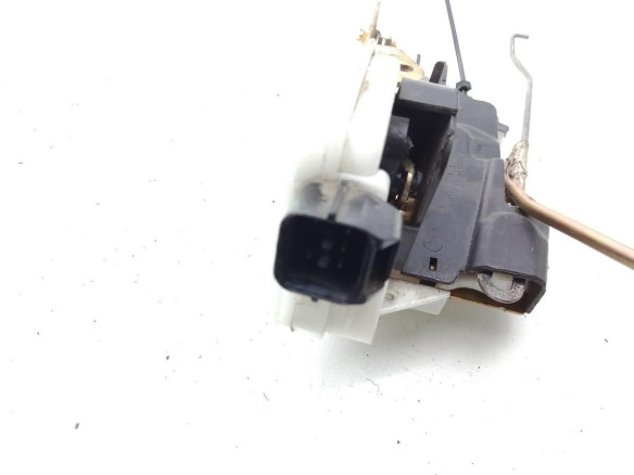 CERRADURA PUERTA LAT DEL IZQ MITSUBISHI MONTERO IO (H6_W, H7_W)|Desguaces La Cabaña