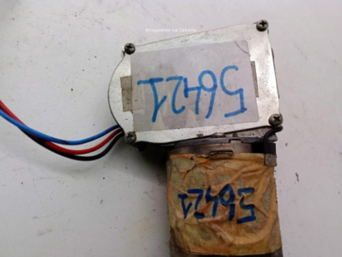 MOTOR LIMPIAPARABRISAS TRA SKODA FAVORIT (781)|Desguaces La Cabaña