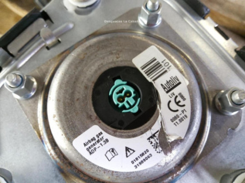 01815820 KIT AIRBAGS + SALPICADERO + CINTURONES O ANCLAJE + CENTRALIT TOYOTA COROLLA Ranchera familiar (_E21_)|Desguaces La Cabaña