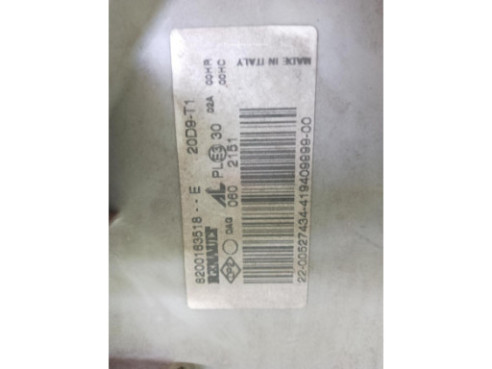 8200163918 FARO DERECHO RENAULT MASTER II Furgón (FD)|Desguaces La Cabaña