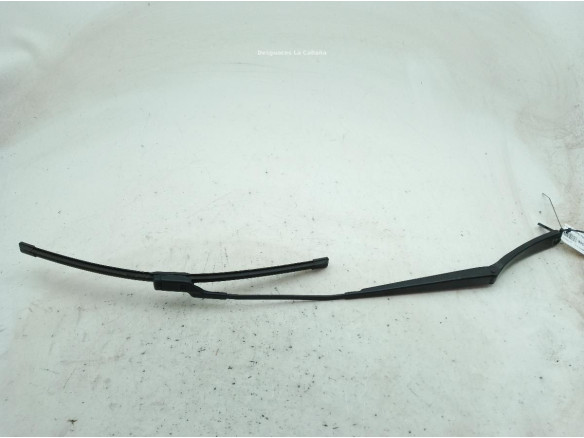 JX7B17526AB BRAZO LIMPIAPARABRISAS DEL DER FORD FOCUS IV (HN)|Desguaces La Cabaña
