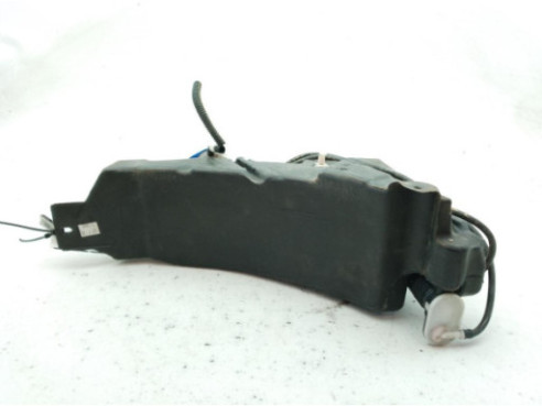JXTB17B613EE BOTE LIMPIAPARABRISAS FORD FOCUS IV (HN)|Desguaces La Cabaña