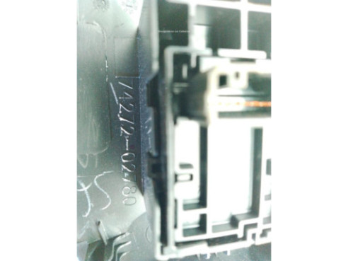 7427202780 MANDO ELEVALUNAS PUERTA LAT TRA DER TOYOTA COROLLA Fastback (_E21_)|Desguaces La Cabaña