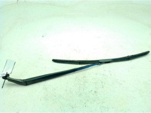 8522102411  BRAZO LIMPIAPARABRISAS DEL IZQ TOYOTA COROLLA Fastback (_E21_)|Desguaces La Cabaña