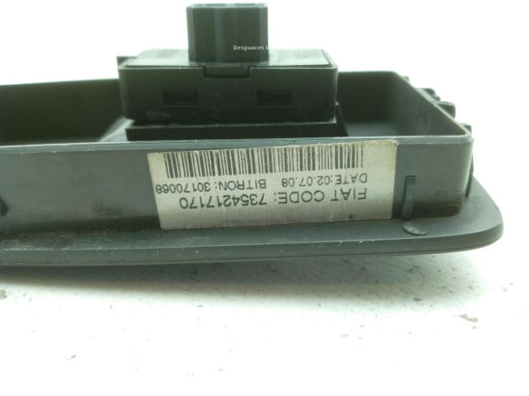 7354217170 MANDO ELEVALUNAS PUERTA LAT DEL DER FIAT DUCATO Furgón (250_, 290_)|Desguaces La Cabaña
