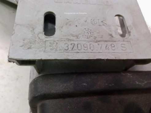 37090748S NIEBLA DEL IZQ PEUGEOT 406 (8B)|Desguaces La Cabaña