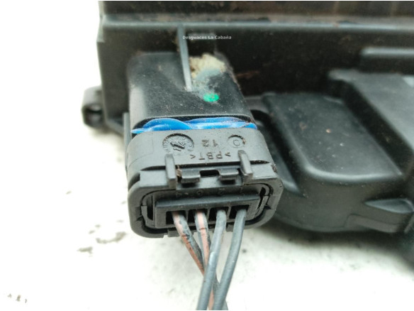 805020001R  CERRADURA PUERTA LAT DEL DER RENAULT MEGANE III Fastback (BZ0_)|Desguaces La Cabaña