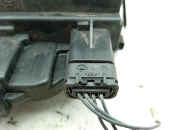 805030001R  CERRADURA PUERTA LAT DEL IZQ RENAULT MEGANE III Fastback (BZ0_)|Desguaces La Cabaña