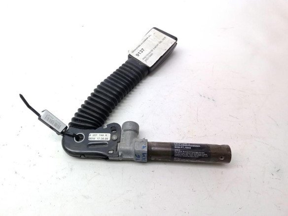 8257788R ANCLAJE CINTURON DEL DER BMW 3 (E46)|Desguaces La Cabaña