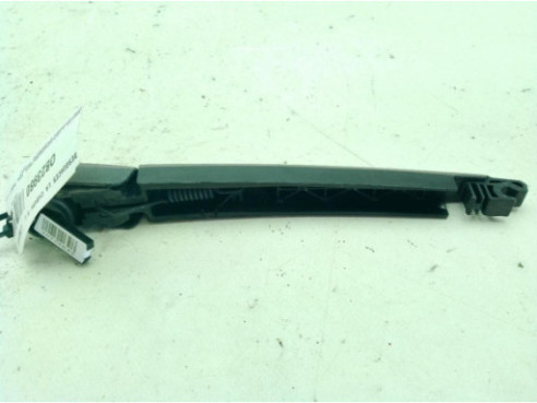988152P000  BRAZO LIMPIAPARABRISAS TRA PORTÓN KIA STONIC (YB)|Desguaces La Cabaña