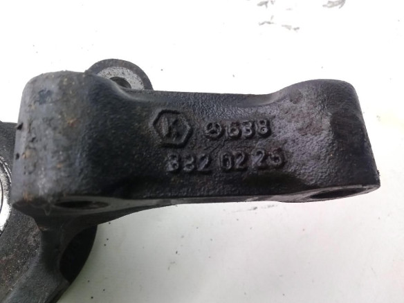 MANGUETA DEL DER MERCEDES BENZ VITO Furgón (638)|Desguaces La Cabaña