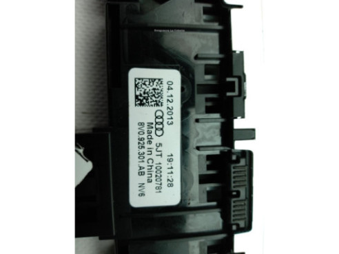 8V0925301AB INTERRUPTOR WARNING AUDI A3 (8V1, 8VK)|Desguaces La Cabaña