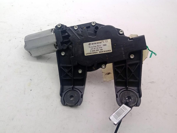 8615009100 MOTOR LIMPIAPARABRISAS TRA SSANGYONG KYRON|Desguaces La Cabaña