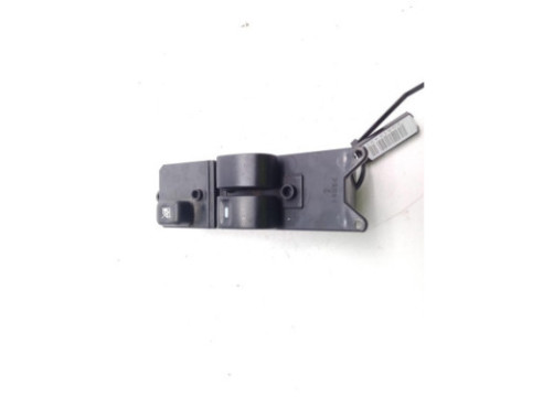 MANDO ELEVALUNAS PUERTA LAT DEL IZQ MITSUBISHI COLT Furgoneta/hatchback (Z3_V)|Desguaces La Cabaña