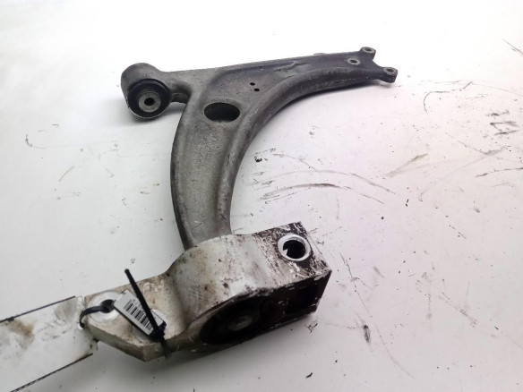 BRAZO SUSPENSION DEL IZQ INF VW PASSAT (3C2)|Desguaces La Cabaña
