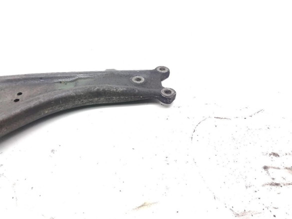 BRAZO SUSPENSION DEL IZQ INF VW PASSAT (3C2)|Desguaces La Cabaña