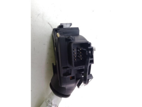 8A6T13335BC MANDO LUCES FORD FIESTA VI|Desguaces La Cabaña