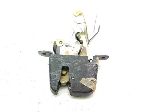 CERRADURA PORTON / TAPA MALETA MG MG ZS|Desguaces La Cabaña