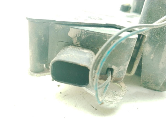 A6397200435 CERRADURA PUERTA LAT DEL IZQ MERCEDES BENZ VITO / MIXTO Furgón (W639)|Desguaces La Cabaña