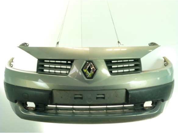 PARAGOLPES DEL RENAULT MEGANE II Sedán (LM0/1_)|Desguaces La Cabaña