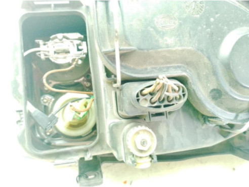 96364500 FARO IZQUIERDO VW BORA (1J2)|Desguaces La Cabaña